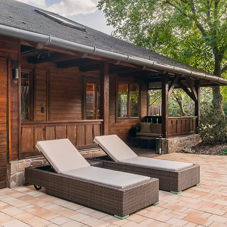 Gerecse Glamping Nyaraló Tardos