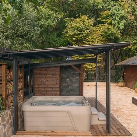 Gerecse Glamping *